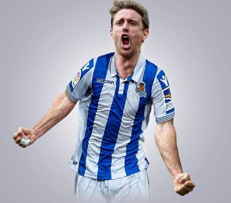 包含国王杯倒计时，比利亚雷亚尔今晚调整名单，细节引发关注，引发热议，球探报告显示潜力的词条