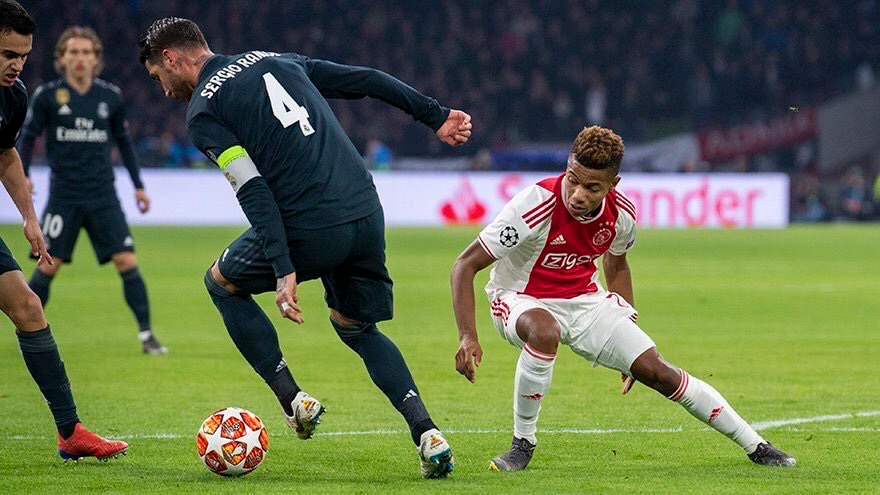 底特律活塞发布备战花絮；赛前队长鼓劲；欧冠任务艰巨；纪律约束更严格的简单介绍